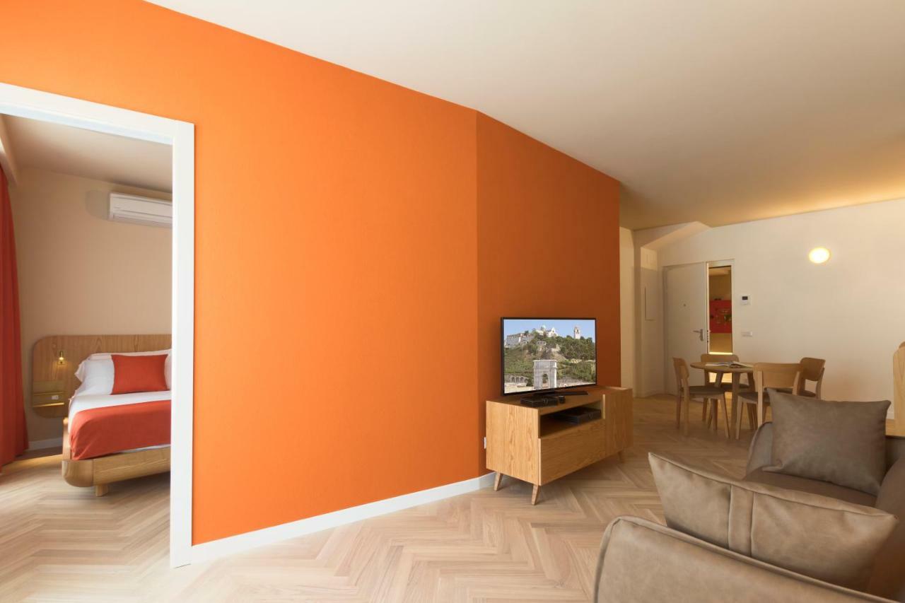 Metropolitan Suites Ancona Exterior photo